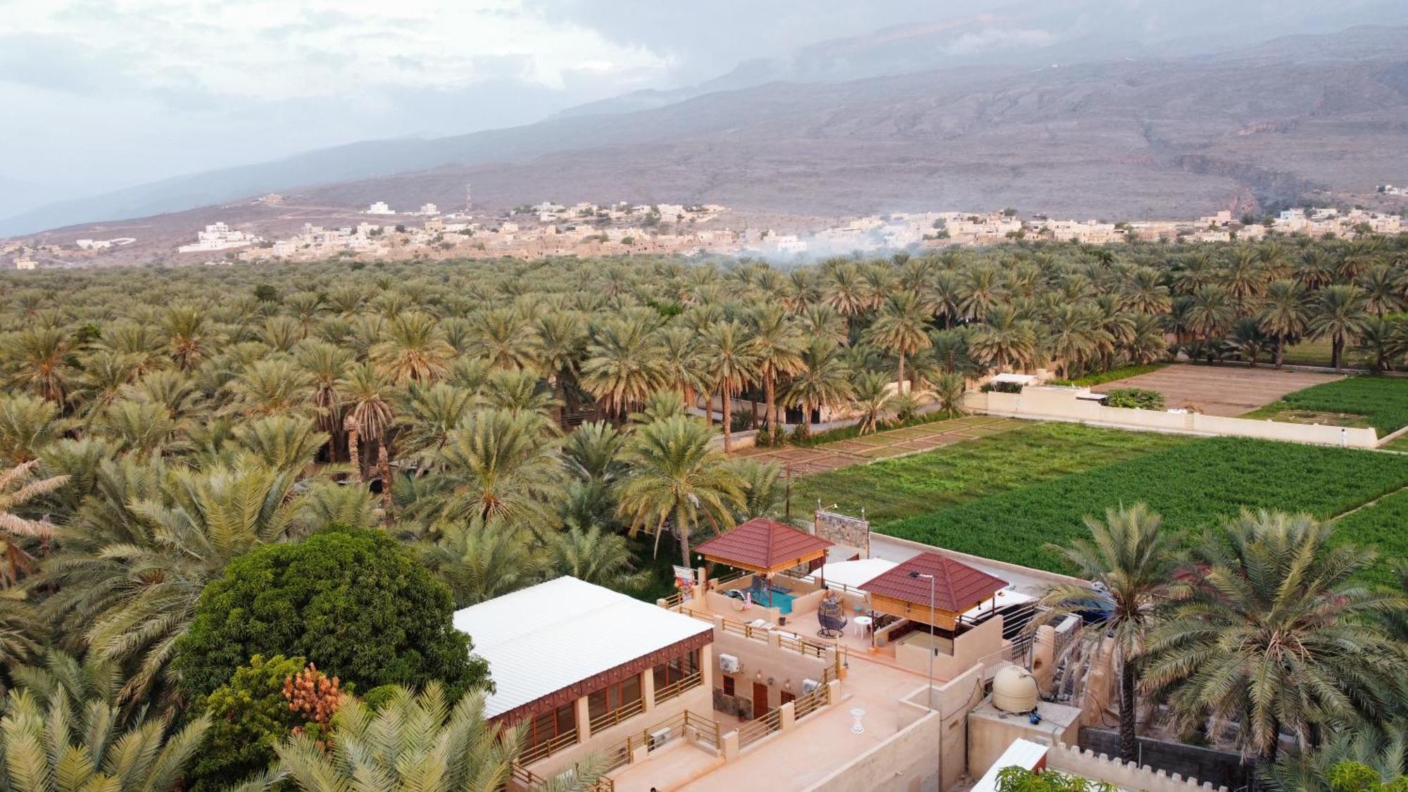 بيت نُزل السلام Bait Salam Inn Al Hamra Luaran gambar