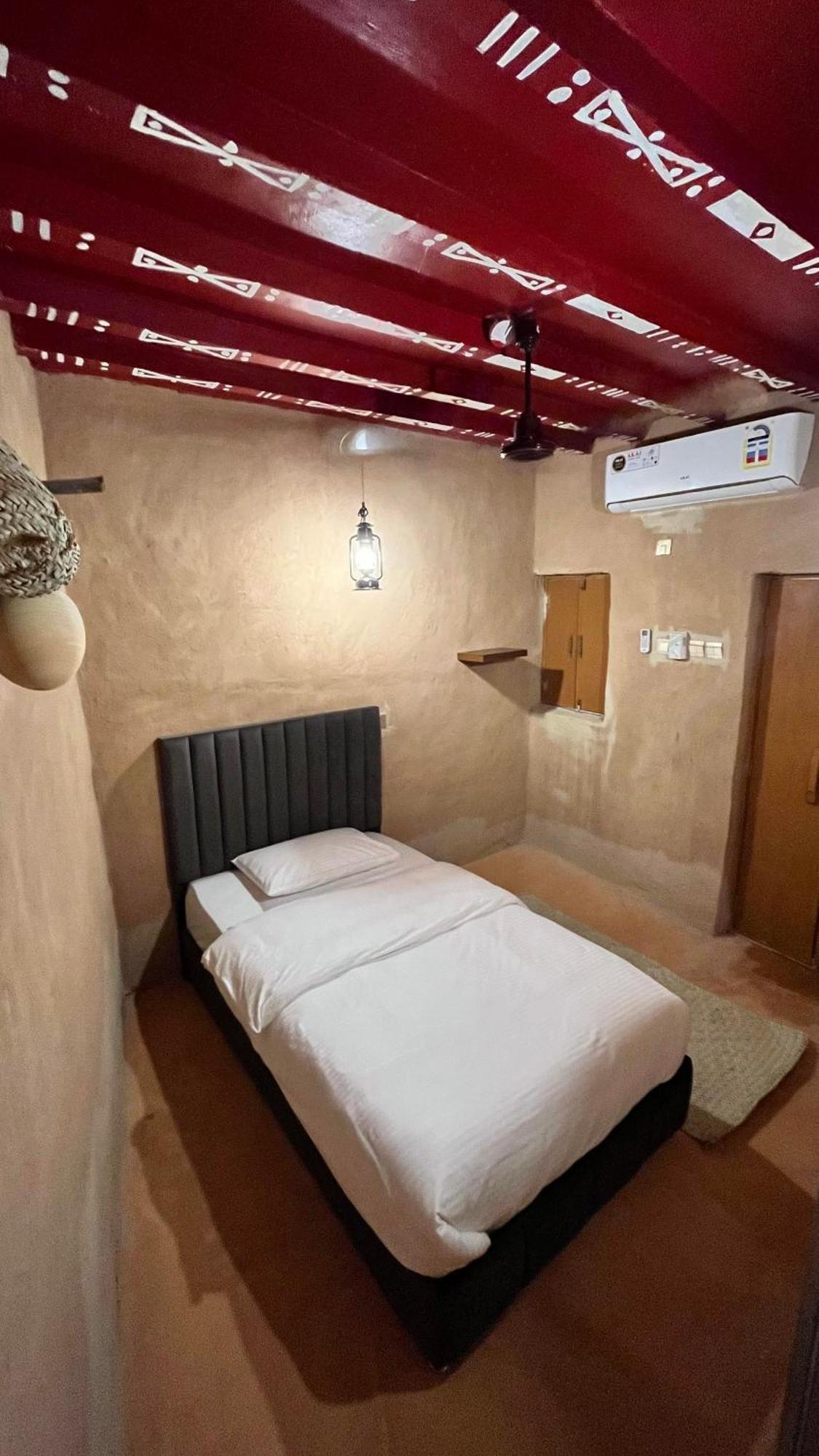 بيت نُزل السلام Bait Salam Inn Al Hamra Luaran gambar
