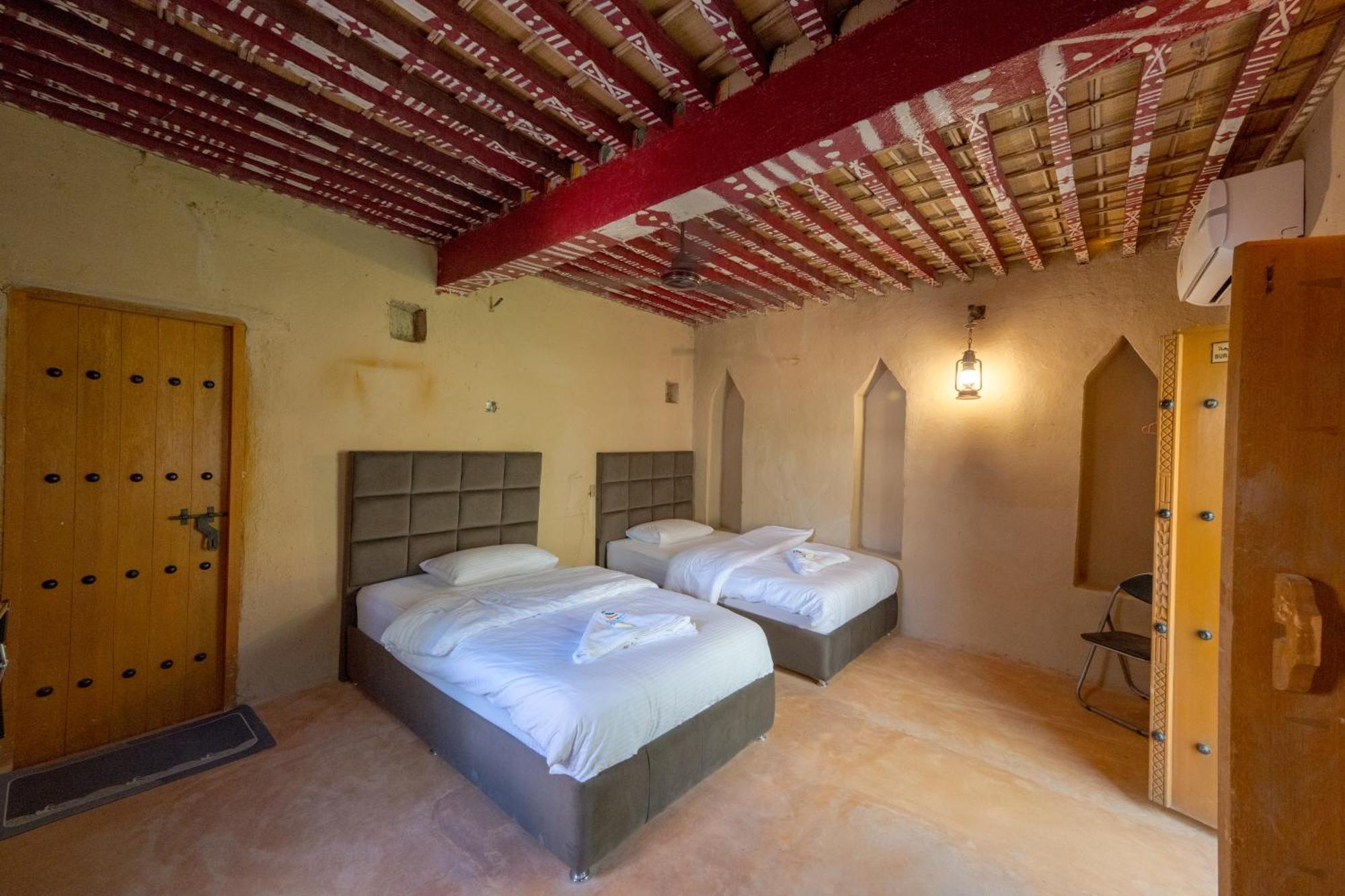 بيت نُزل السلام Bait Salam Inn Al Hamra Luaran gambar