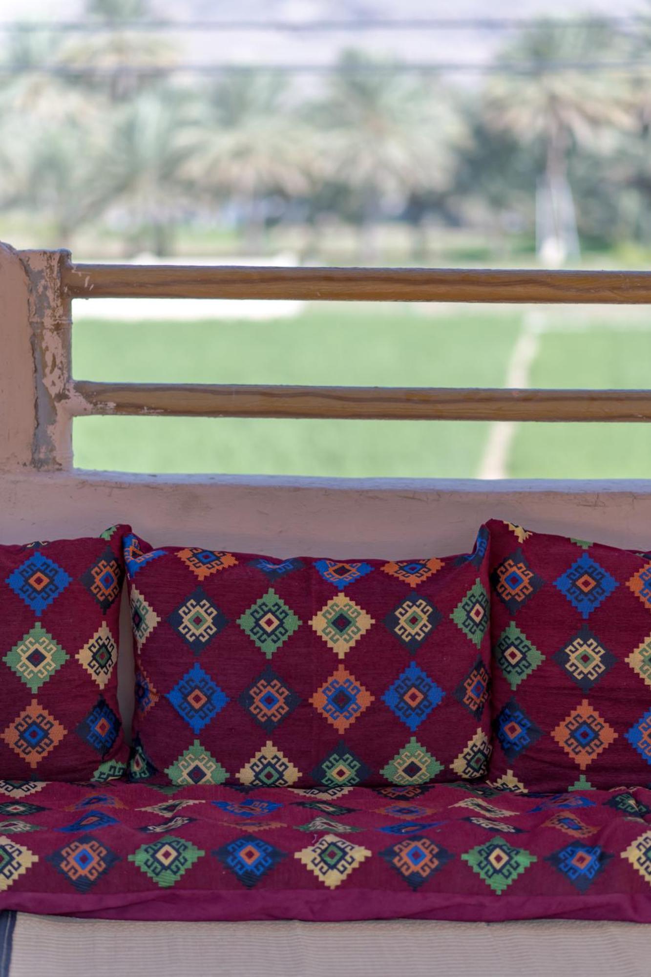 بيت نُزل السلام Bait Salam Inn Al Hamra Luaran gambar