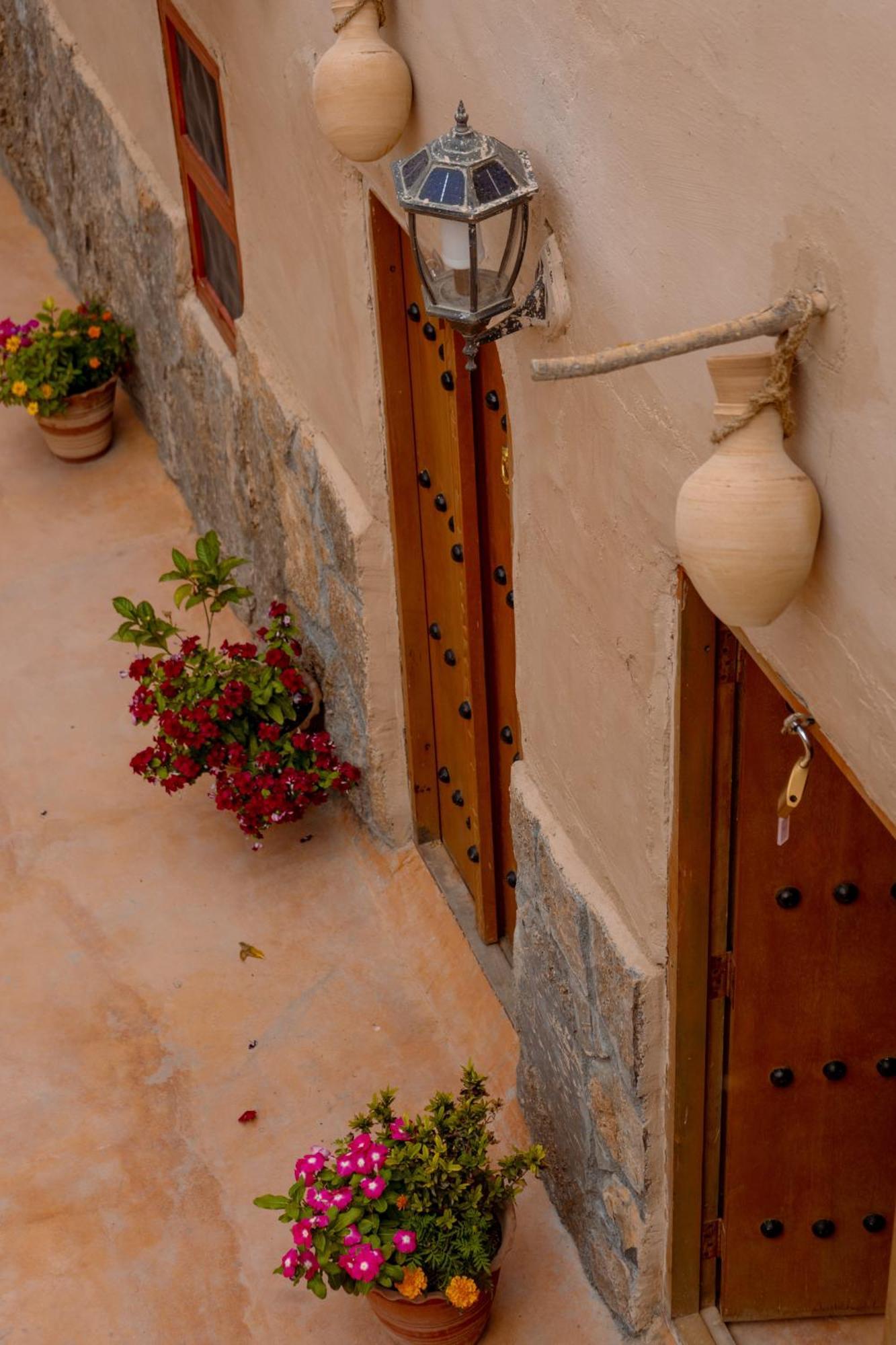 بيت نُزل السلام Bait Salam Inn Al Hamra Luaran gambar
