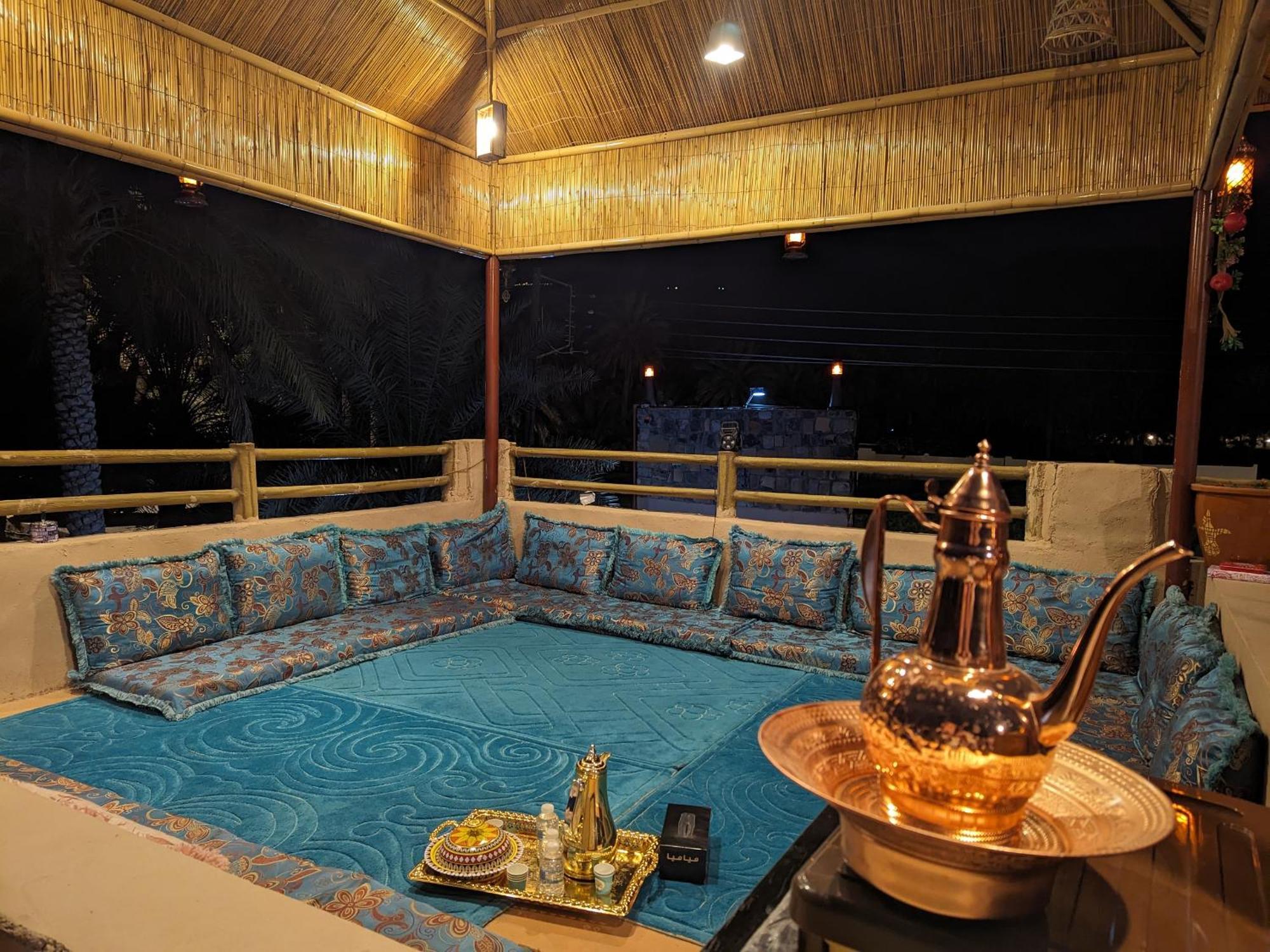 بيت نُزل السلام Bait Salam Inn Al Hamra Luaran gambar