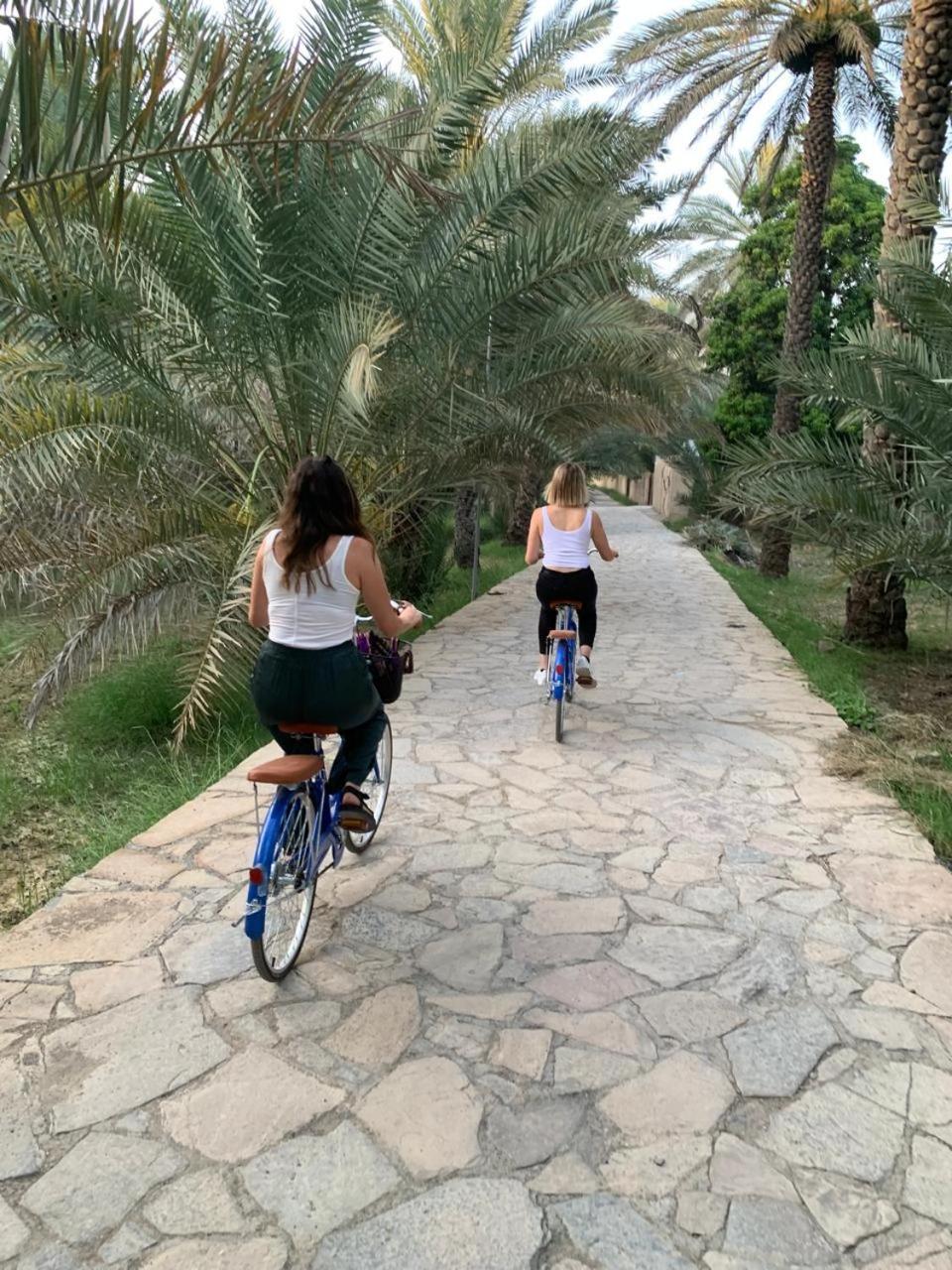 بيت نُزل السلام Bait Salam Inn Al Hamra Luaran gambar