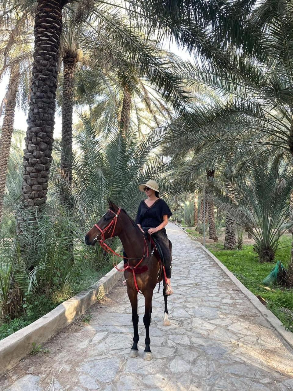 بيت نُزل السلام Bait Salam Inn Al Hamra Luaran gambar